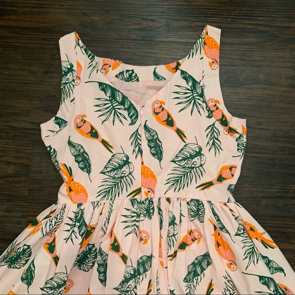 Retro Inspired Tropical Birds Dress - Picture 5 of 8
